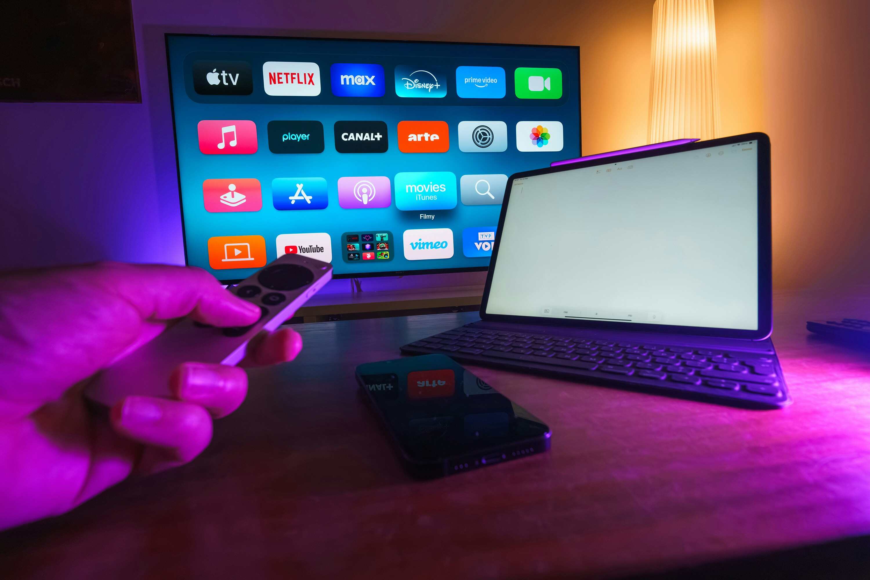 Live TV channels streaming